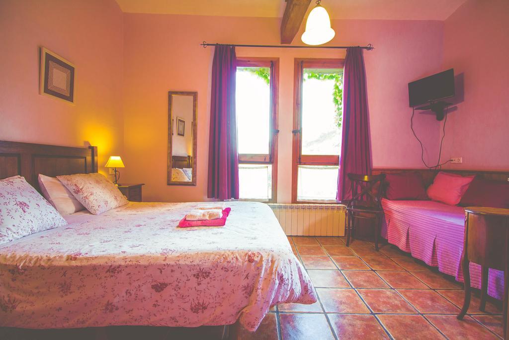 Casa Etxalde Guest House Camprodon Bilik gambar